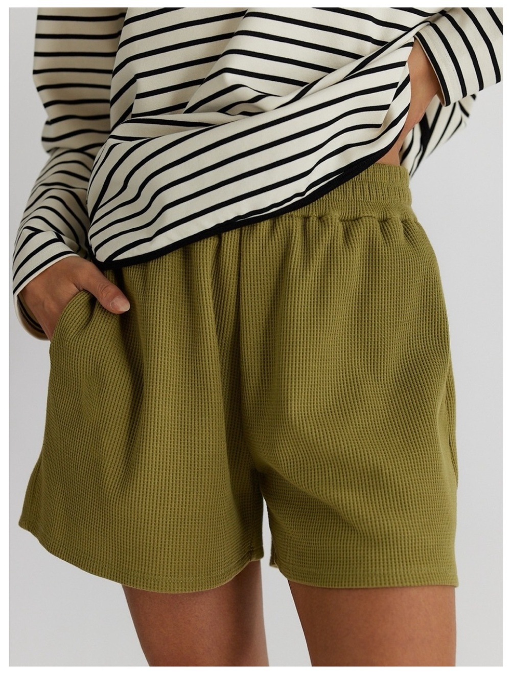 🟠NWT ALL ROW Bevin Waffle Knit Elastic-Waist High Rise Shorts w/Pockets in Olive